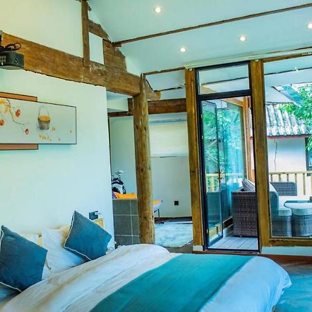 Lijiang Yunqi Holiday Guesthouse Bagian luar foto