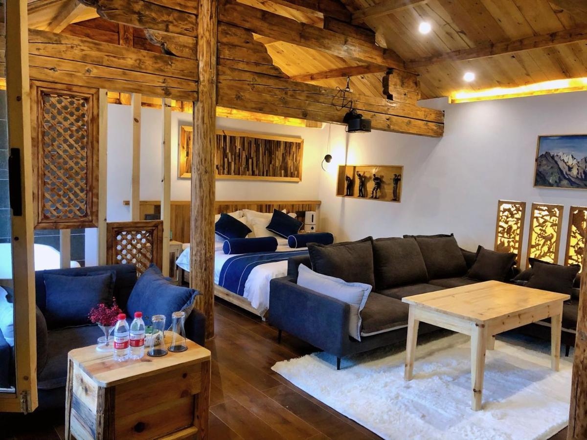 Lijiang Yunqi Holiday Guesthouse Bagian luar foto
