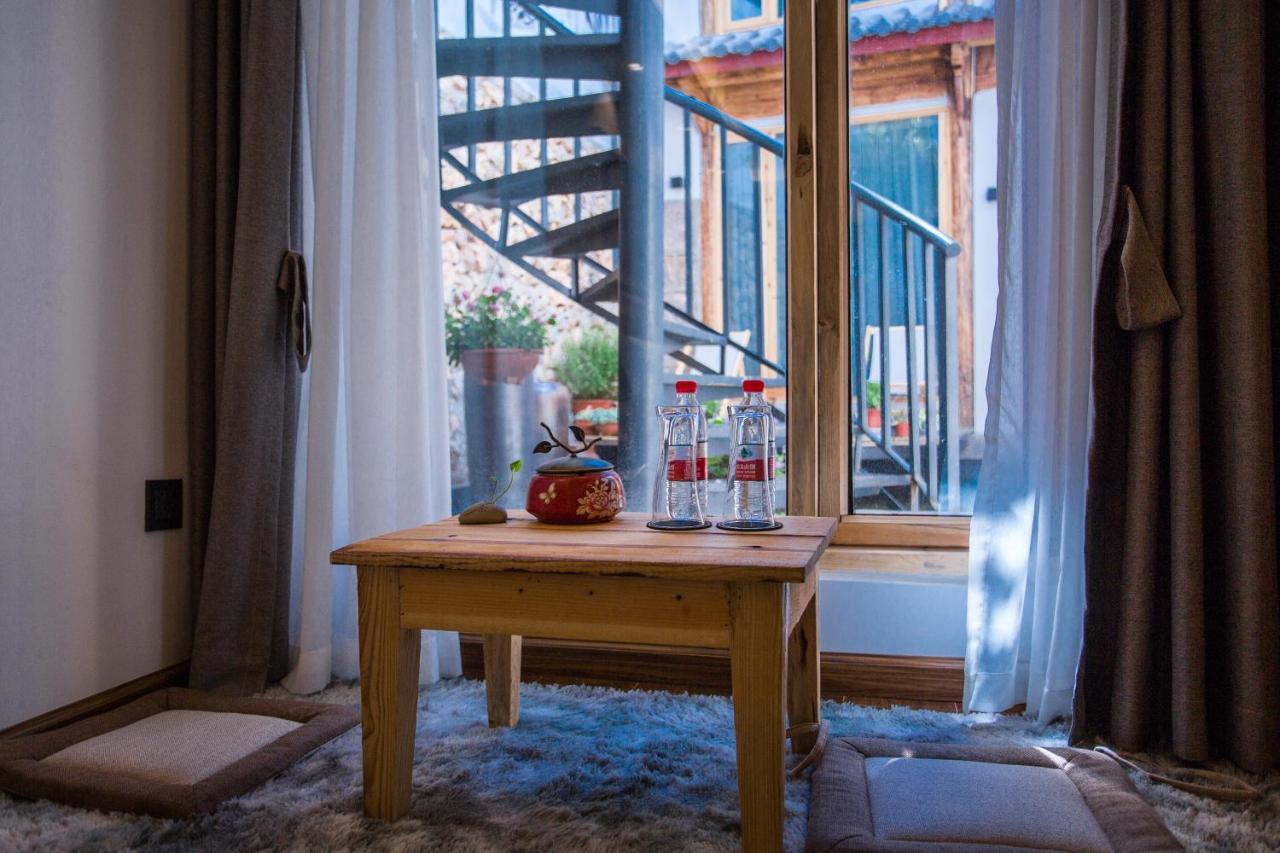 Lijiang Yunqi Holiday Guesthouse Bagian luar foto
