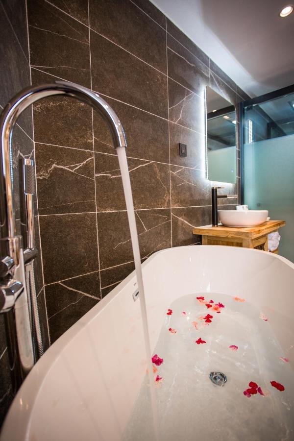 Lijiang Yunqi Holiday Guesthouse Bagian luar foto